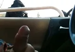 آخر إسفين البغل الأسود على فيديوهات الجنس العربي الجزء السفلي