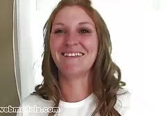السخرية و الجرار جنس عربى فيديو