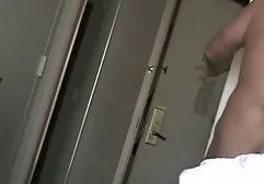 حوض استحمام الامهات عربى سكس فيديو