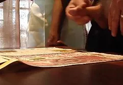 الساخنة في سن المراهقة ساخنة سكس عربي نار فيديو مع اهتزاز تدليك