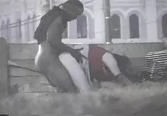 (الأسود الأمريكي) ، سيمون موقع سكس عربي فيديو